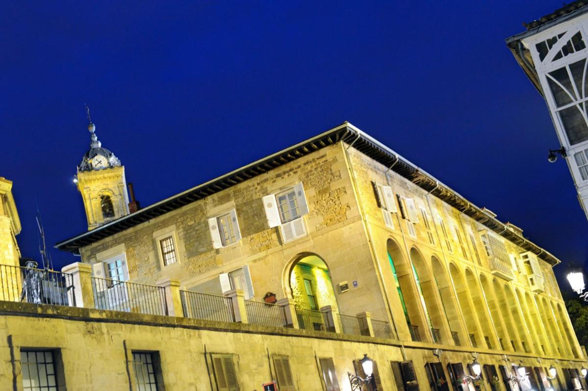 La Casa De Los Arquillos Vitoria-Gasteiz Exterior photo